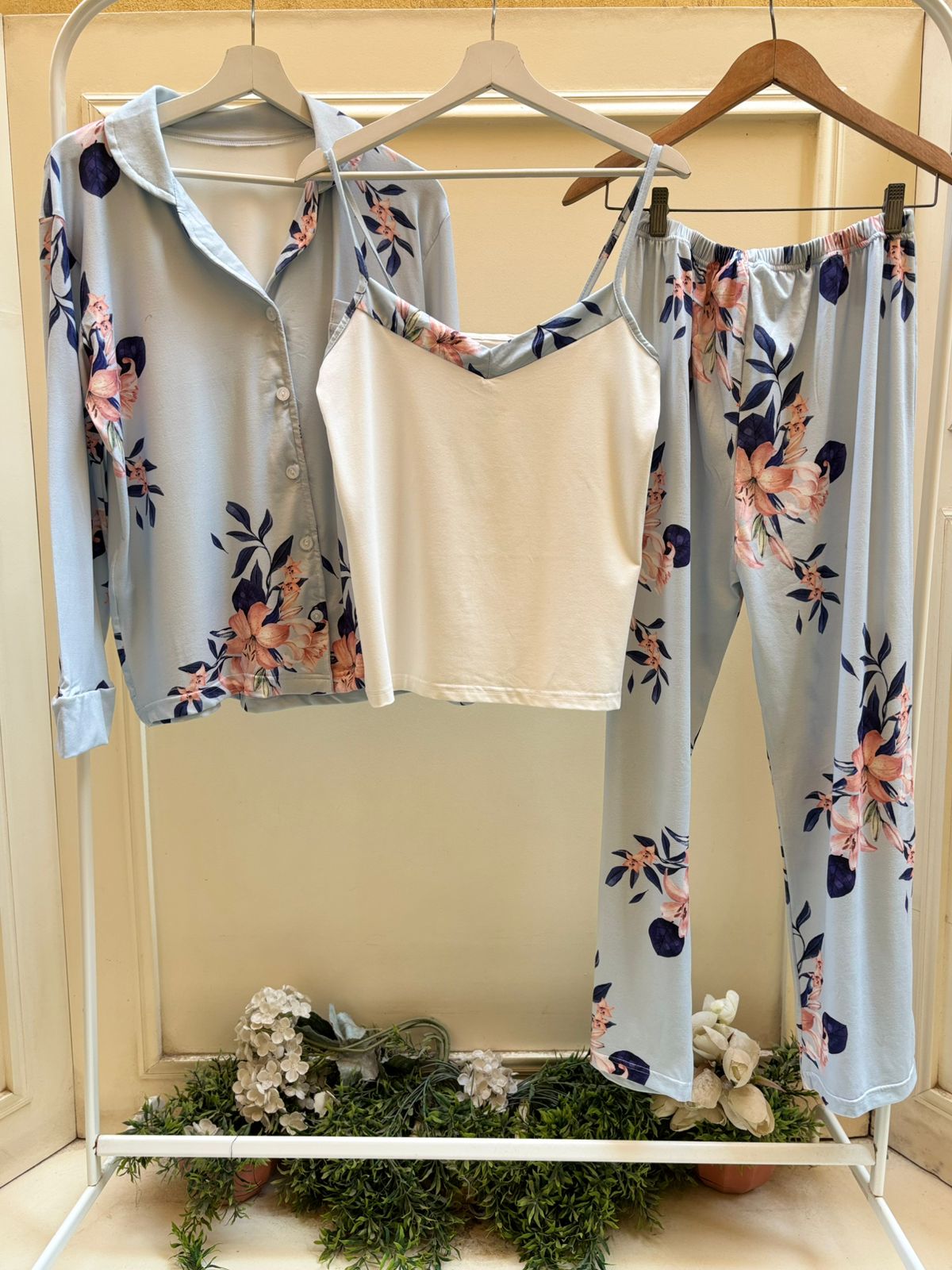 Baby Blue Flower 3 Pcs Buttoned Set