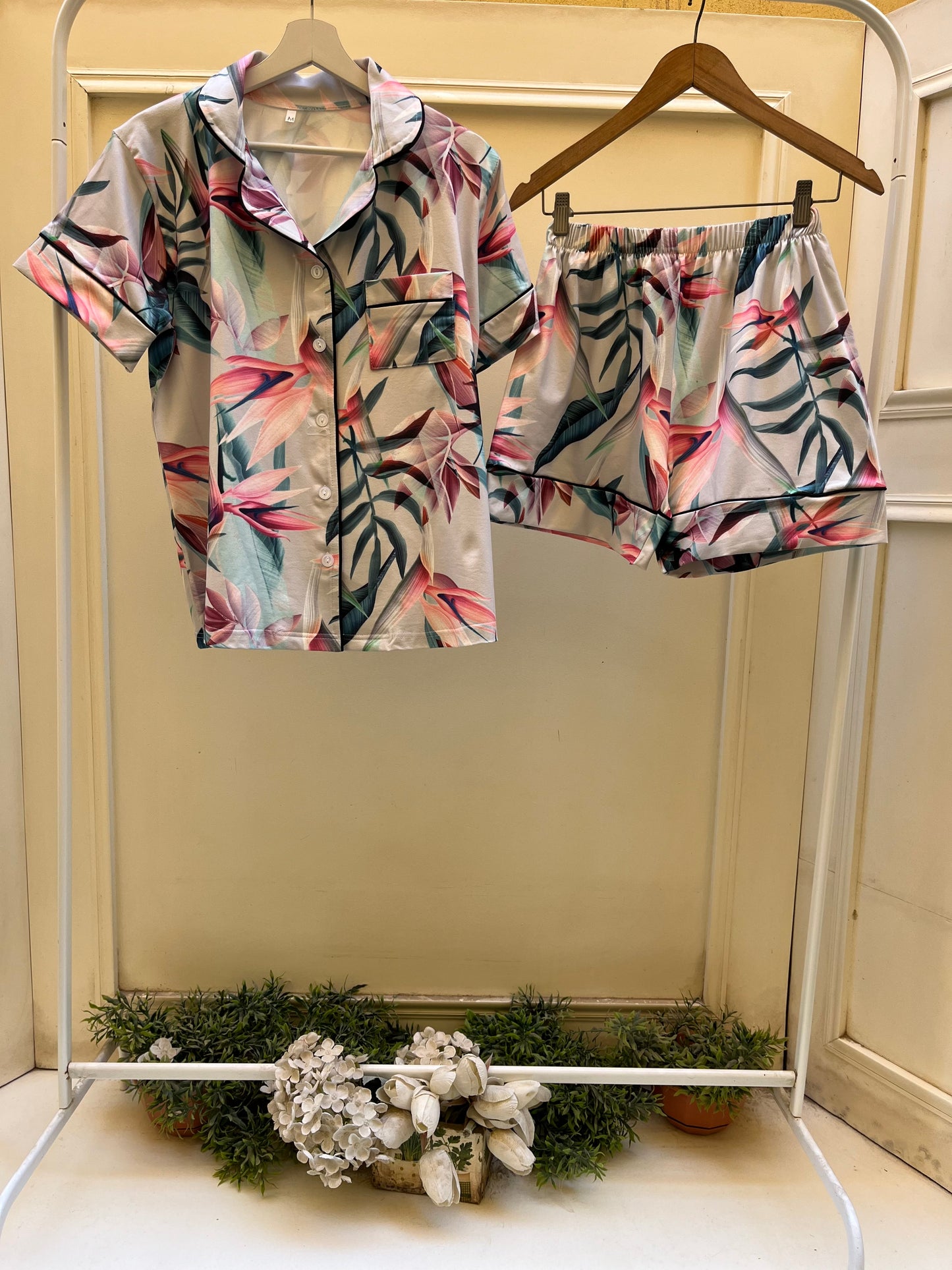 Tropical Bloom Set