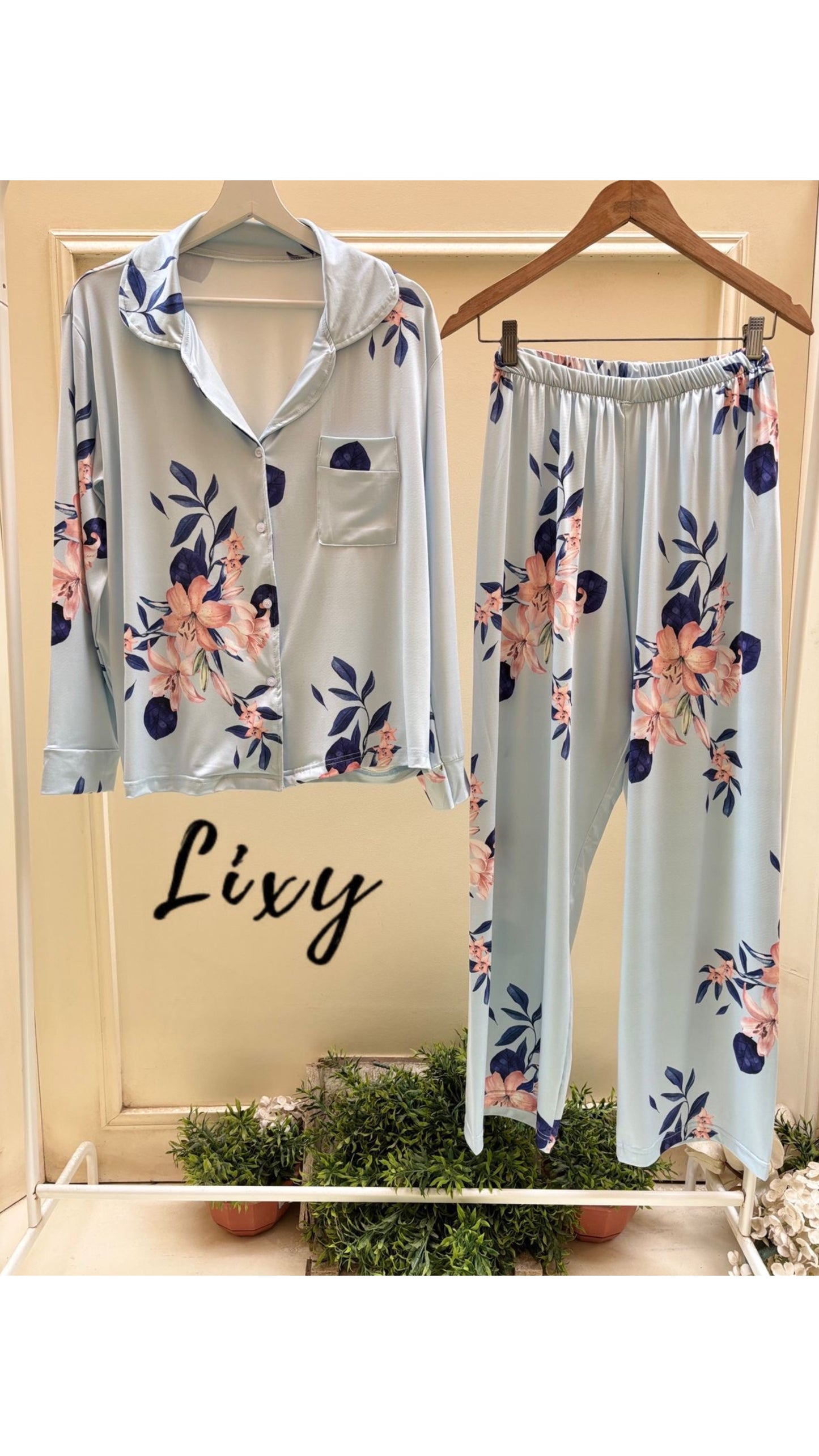 Baby Blue Flower Buttoned Set