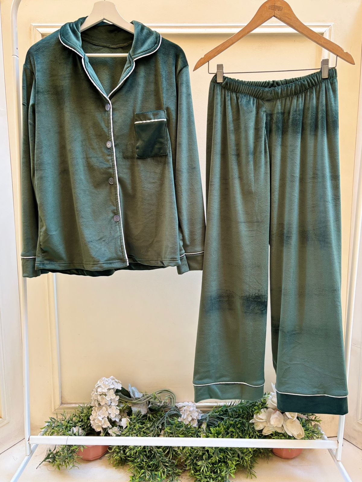 Olive Velvet Nest Set