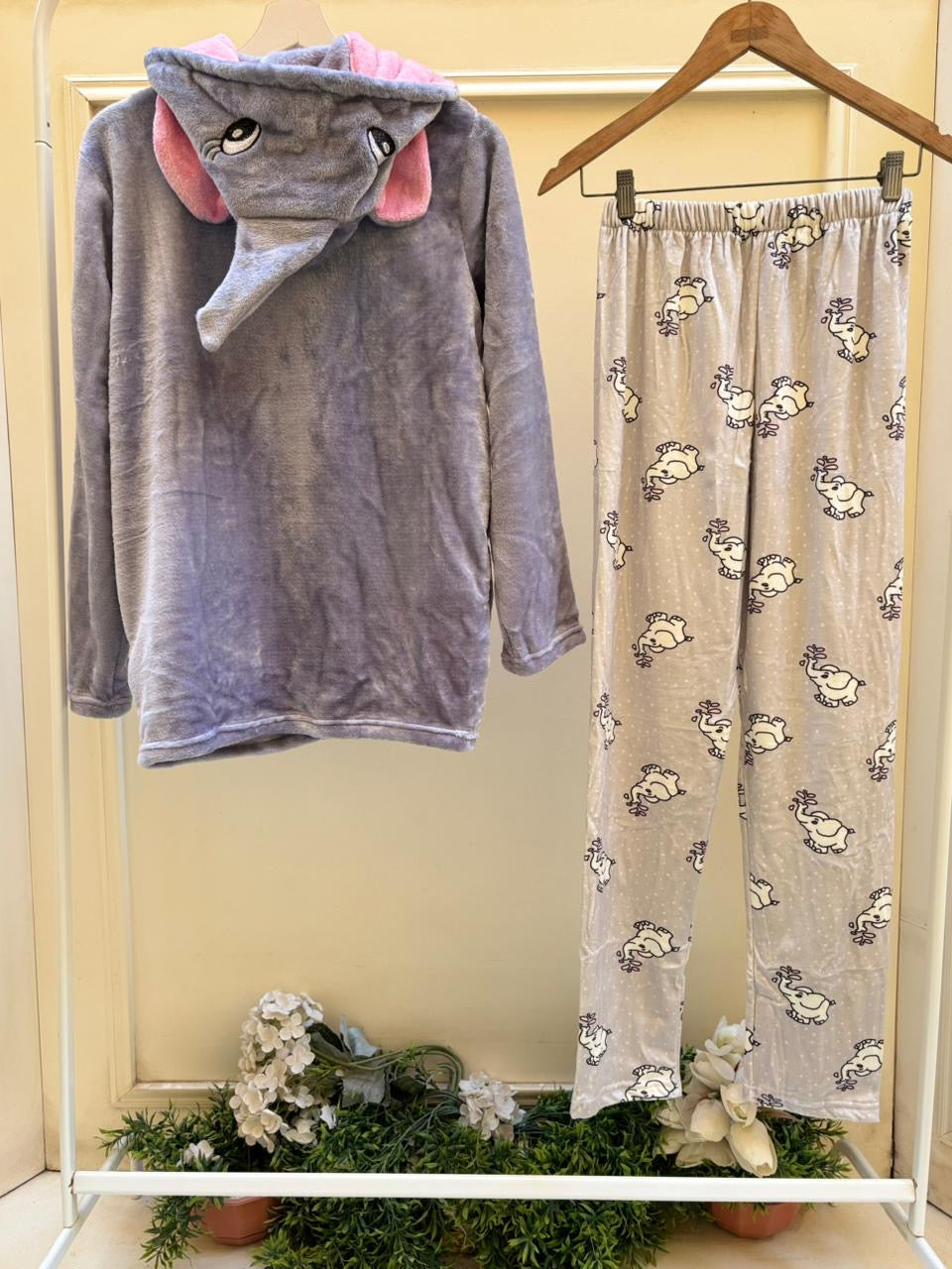 Grey Elephant Set