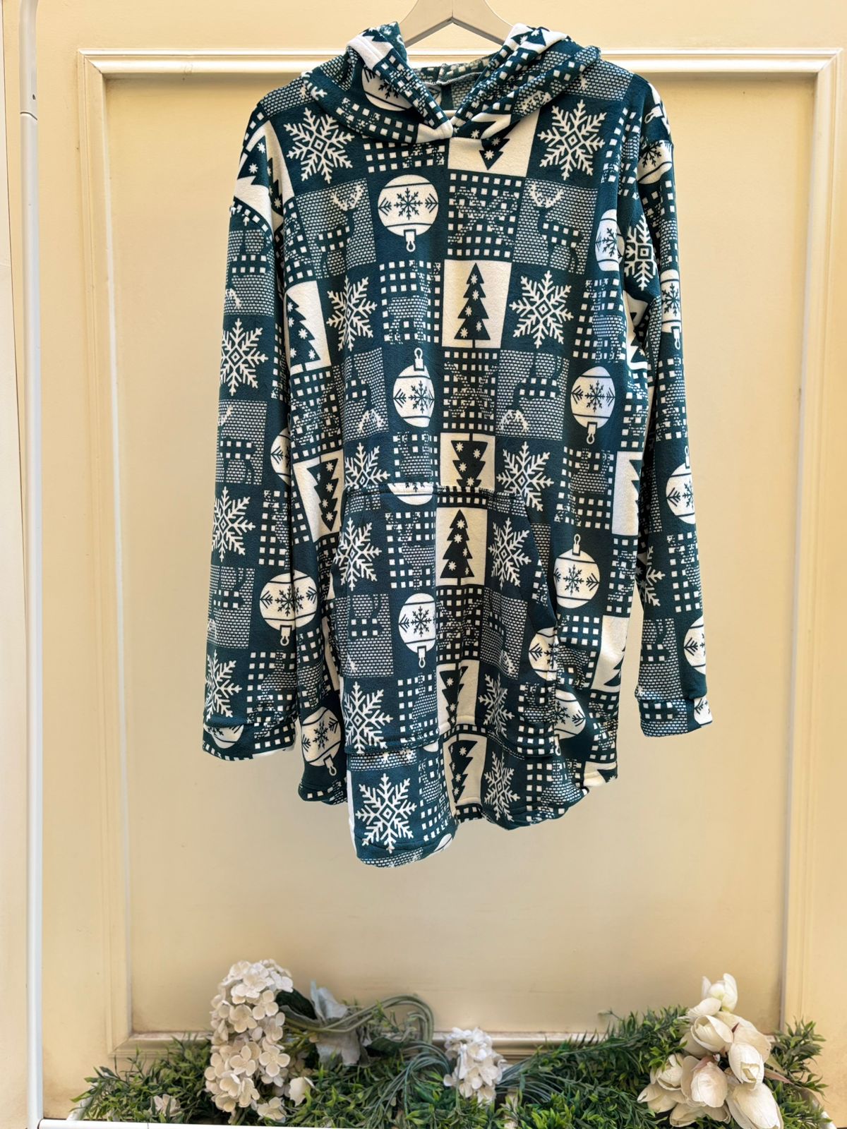 Green Christmas Blanket