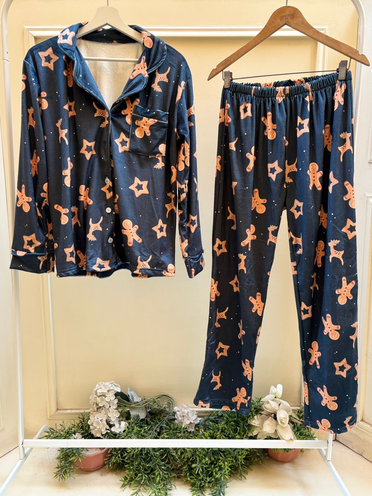 Gingerbread Galaxy Set