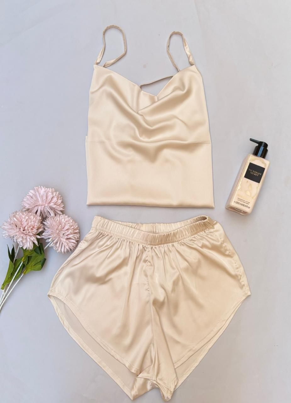 Off white Plain Satin Shorts