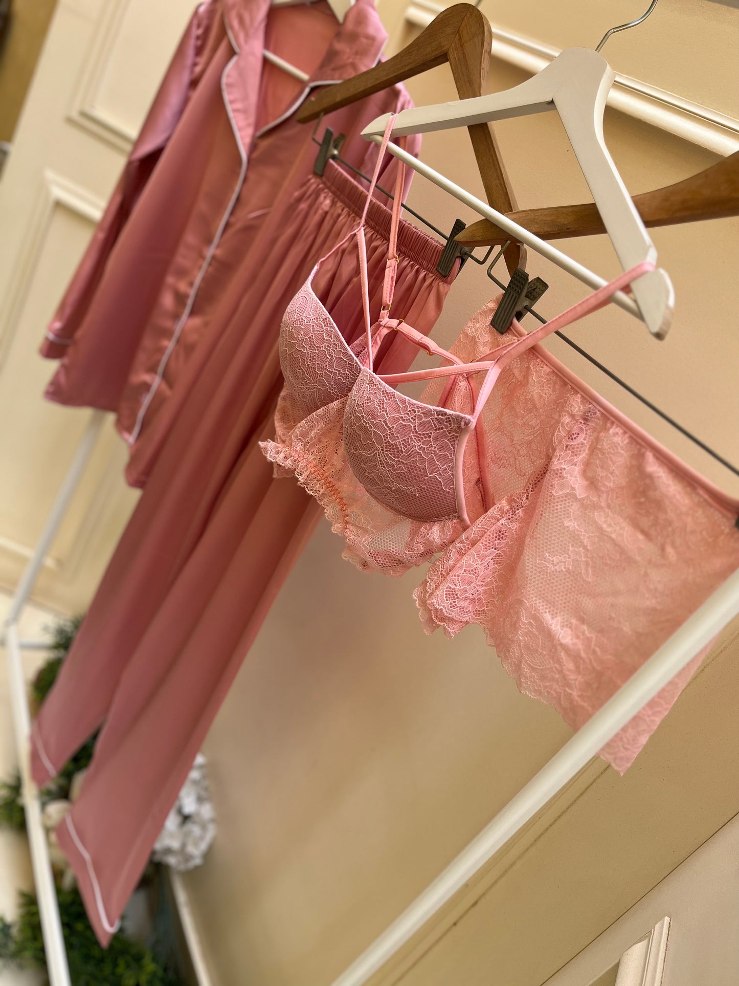 Dusty Rose Retro Satin Set