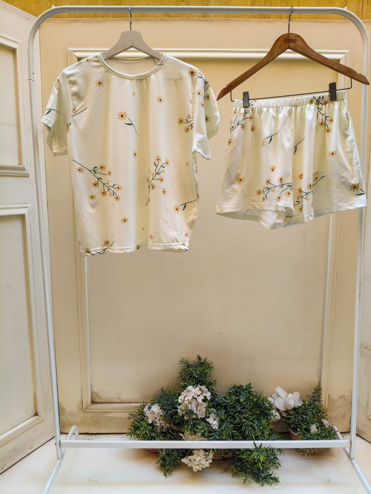 Vanilla Blossom Shorts Set