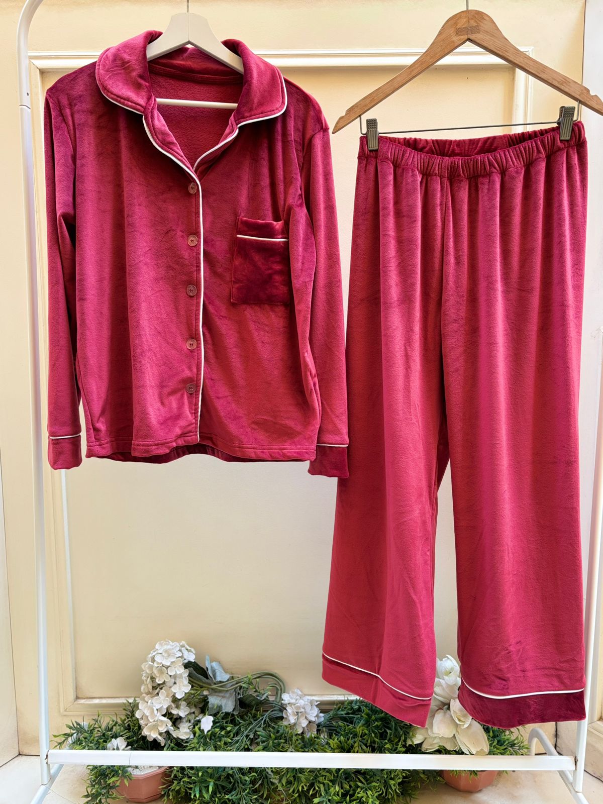 Burgundy Velvet Nest Set