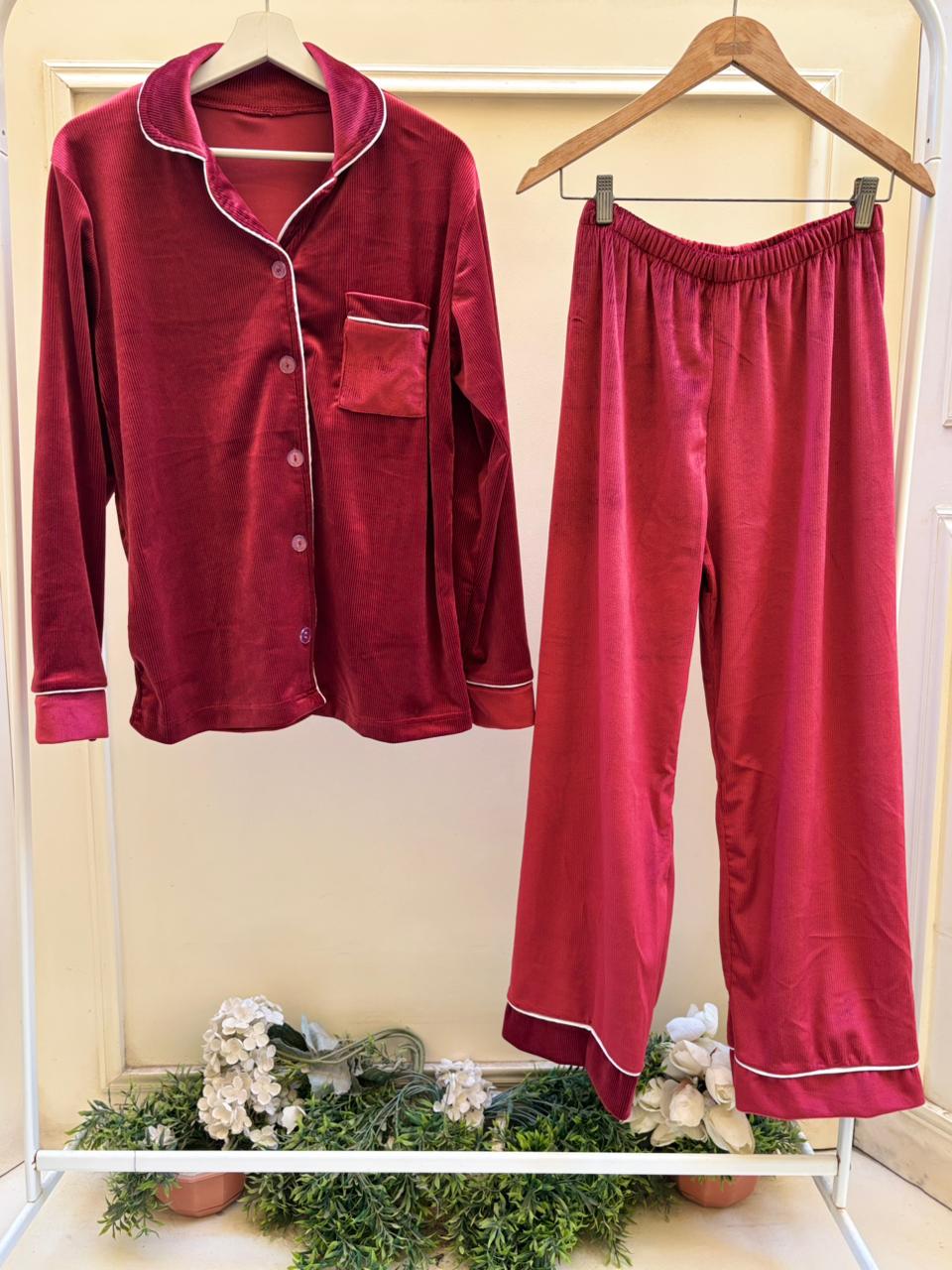 Cherry Velvet Nest Set